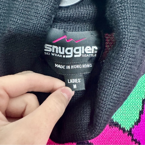 Vintage Ski Sweater - Picture 3 of 3